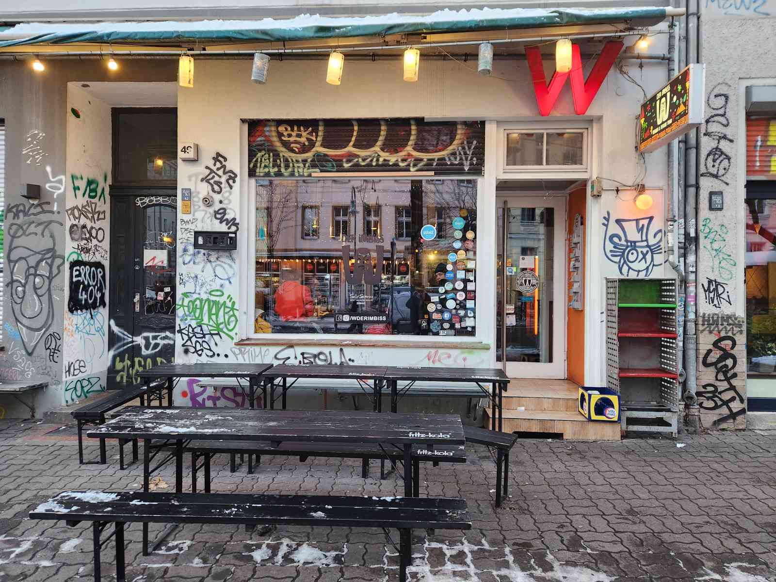 Außenansicht des W-Imbiss